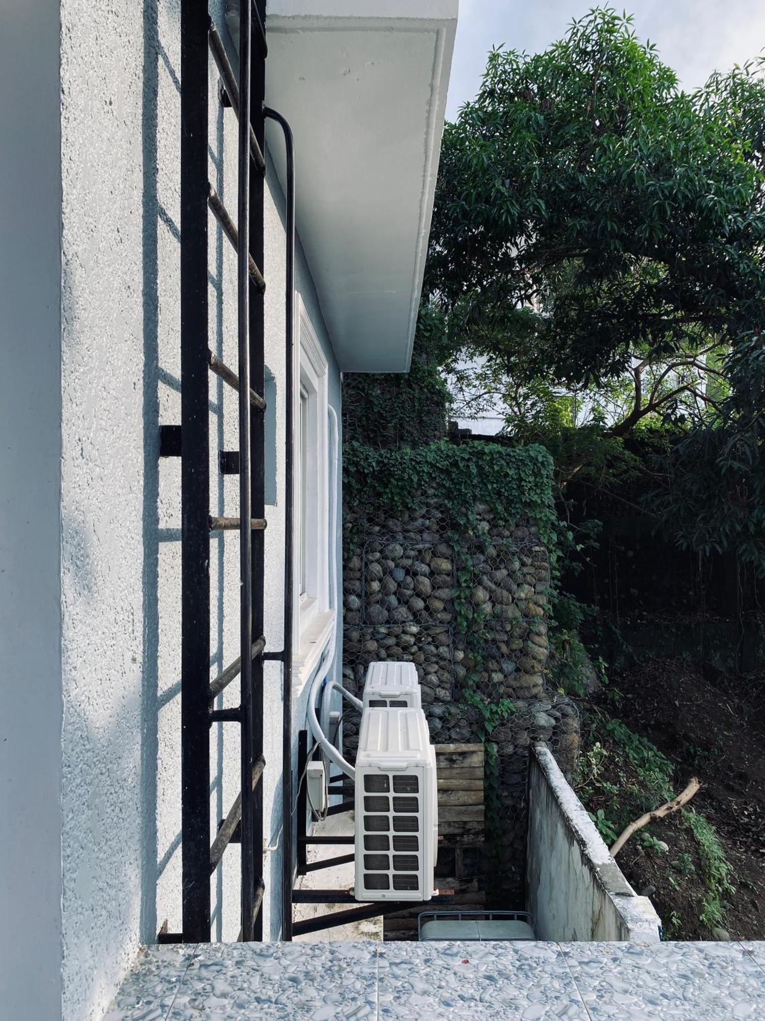 Lakayo Hillside Apartelle San Juan  Exteriör bild