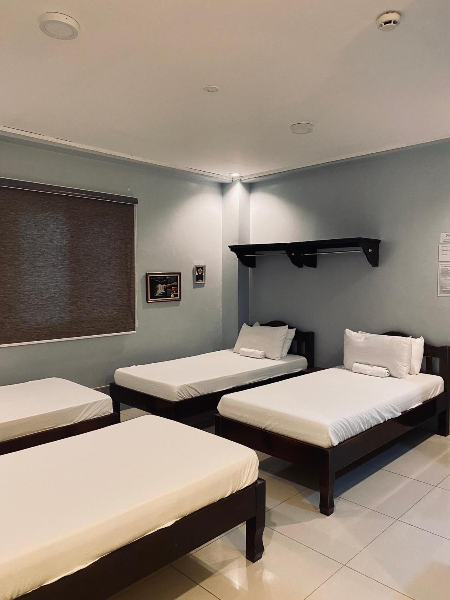 Lakayo Hillside Apartelle San Juan  Exteriör bild